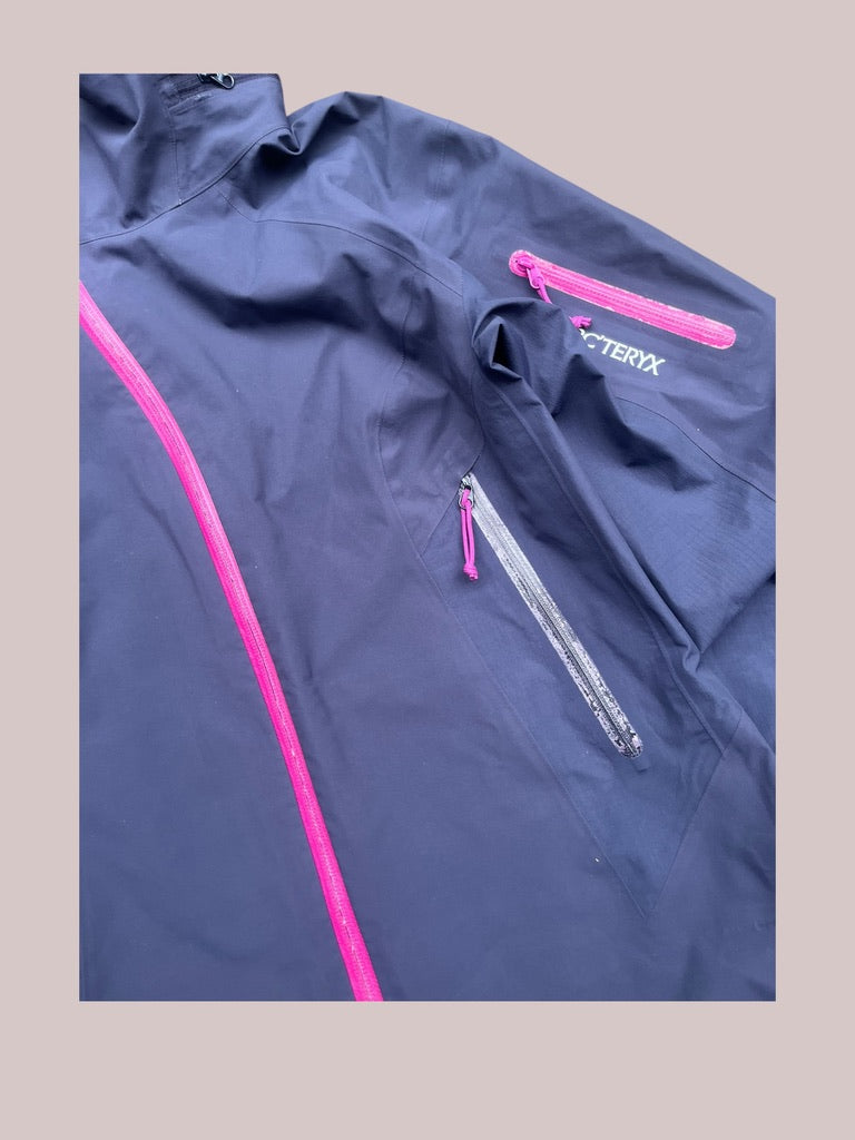 Arcteryx Jacket (women/S)