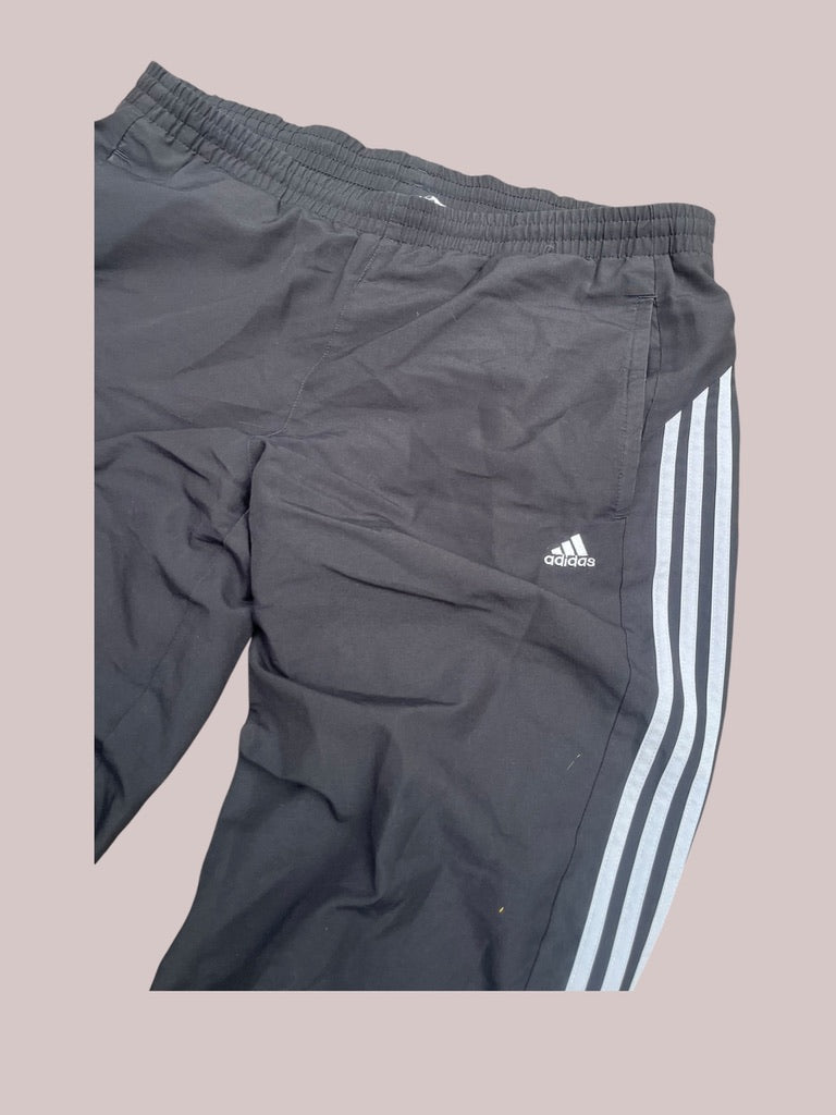 Adidas Tracksuit (L)