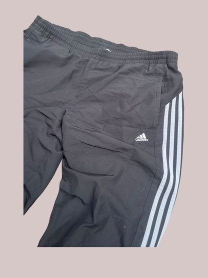 Adidas Tracksuit (L)